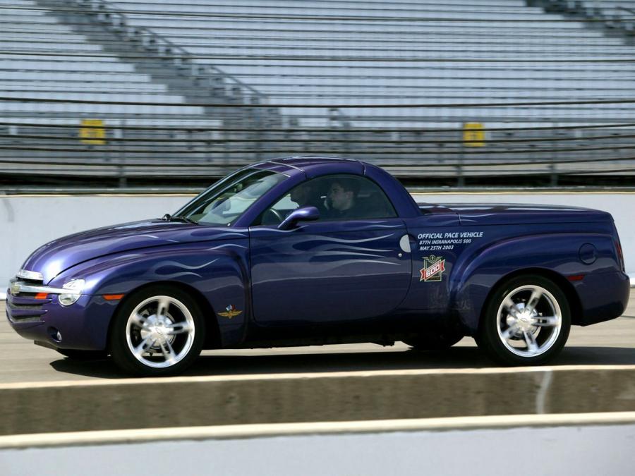  Chevrolet SS R Indianapolis Pace Car 2003 года  (фото 30 из 35)